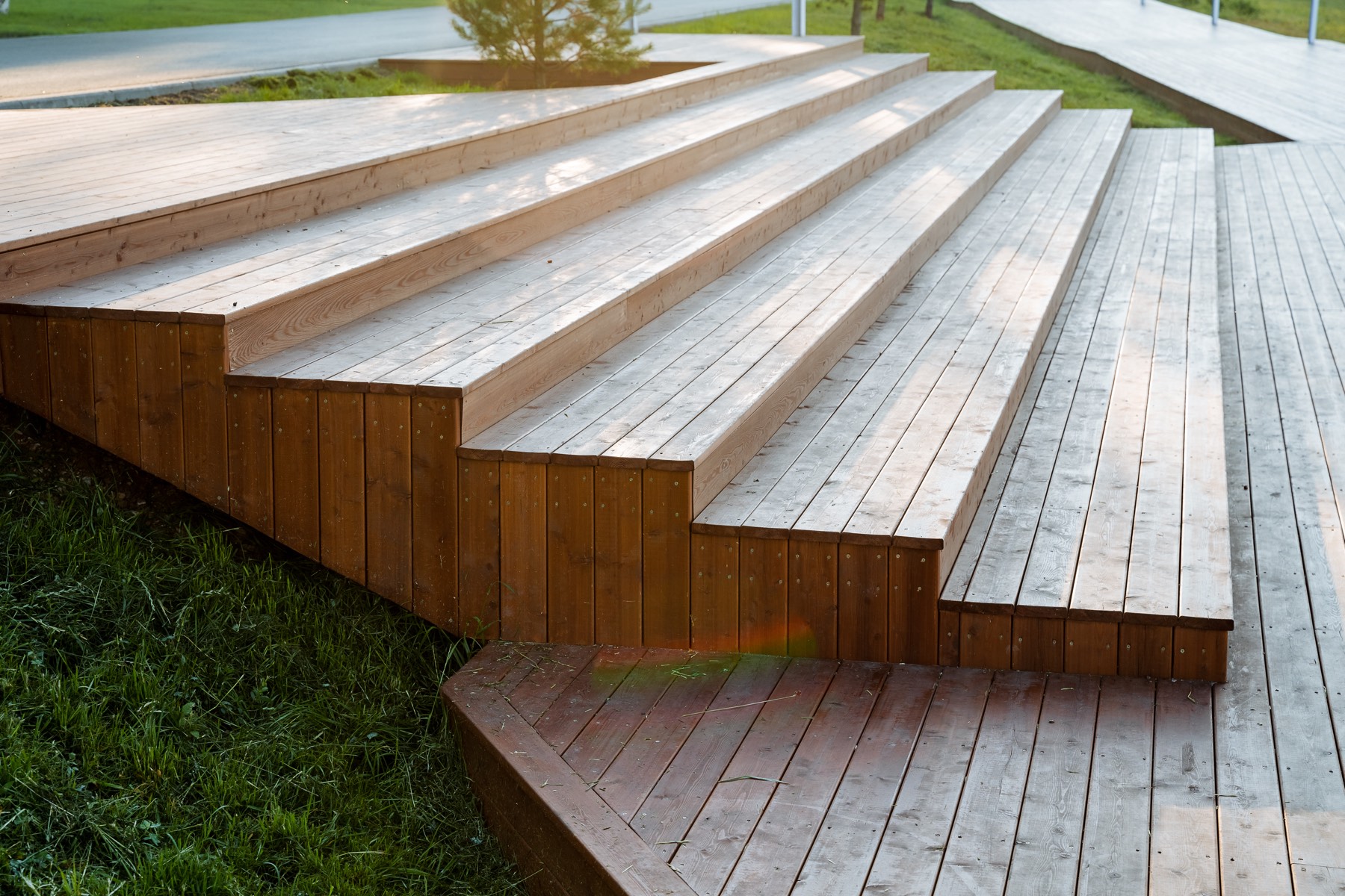 Wooden deck steps and staircase project